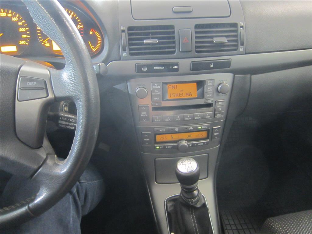 Toyota Avensis 2006