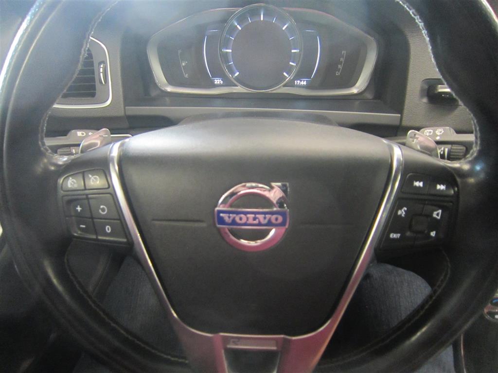 Volvo V60 2015