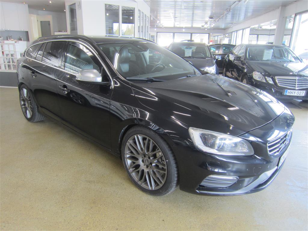 Volvo V60 2015