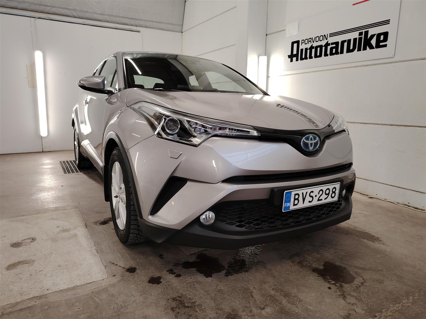 TOYOTA C-HR 2019
