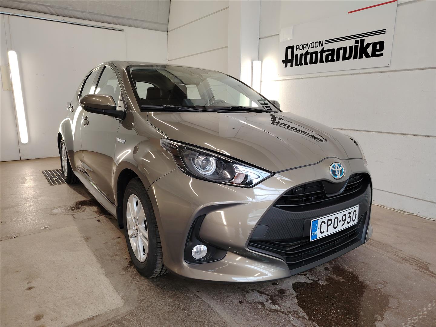 TOYOTA YARIS 2021