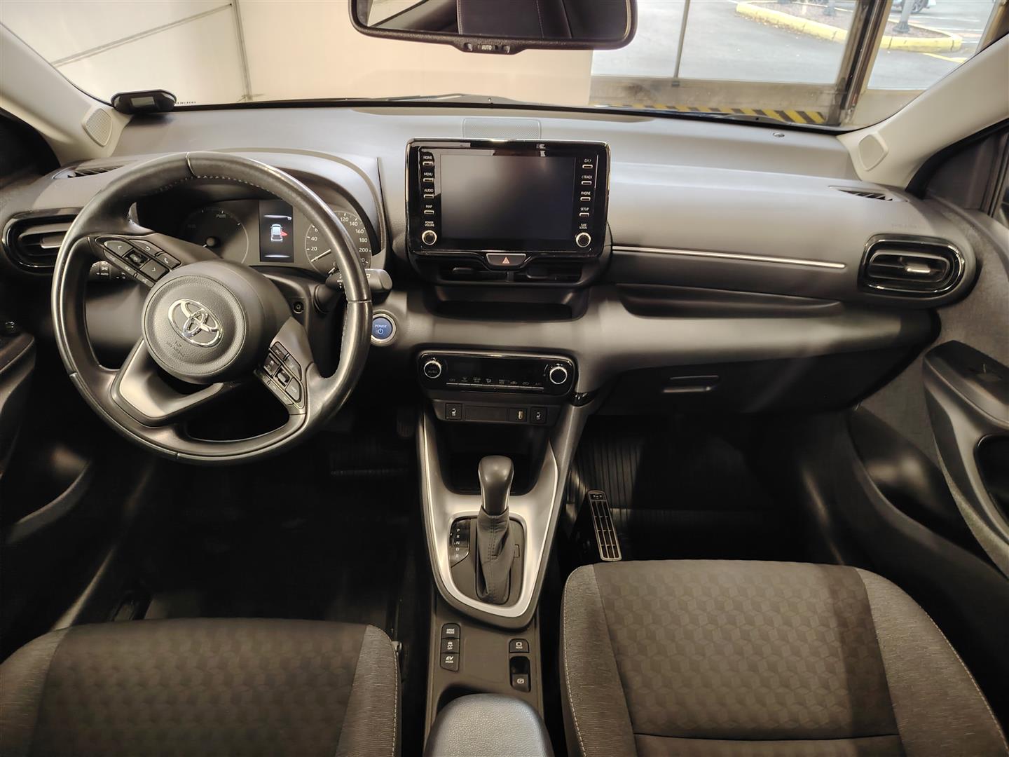 TOYOTA YARIS 2021