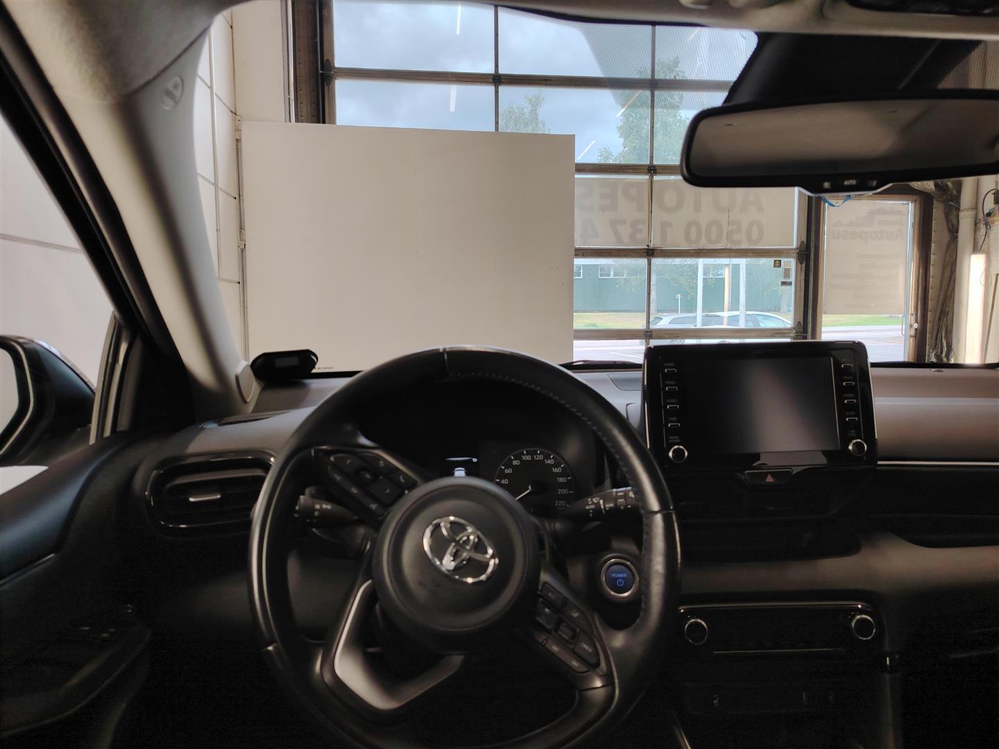 TOYOTA YARIS 2021