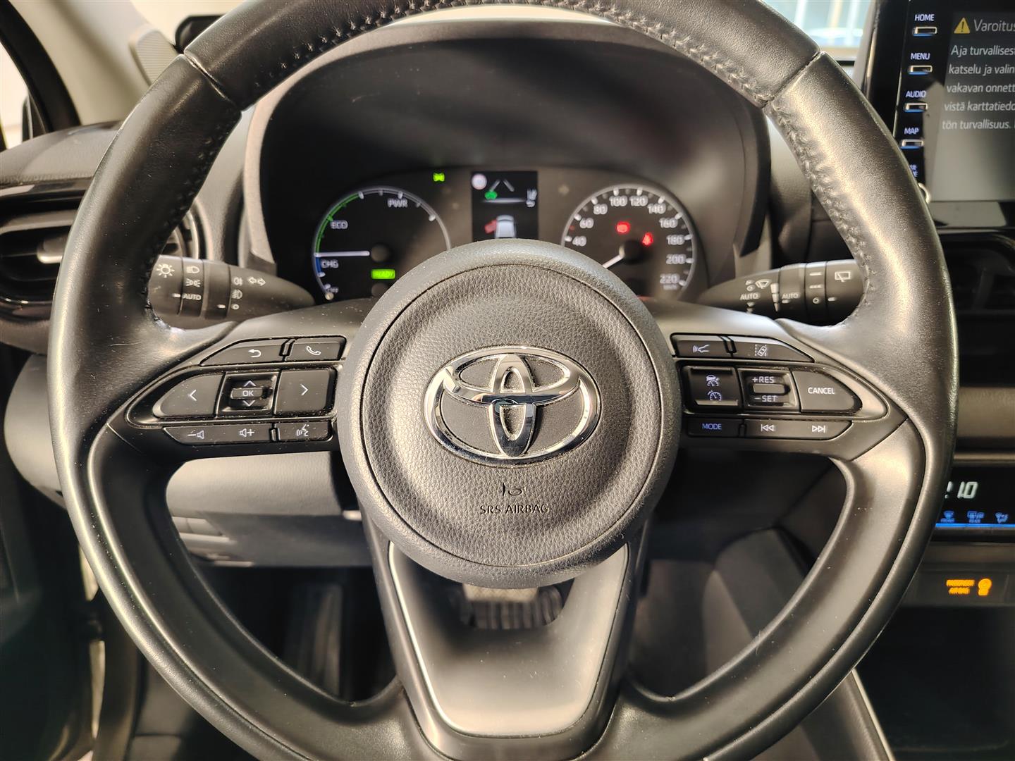 TOYOTA YARIS 2021