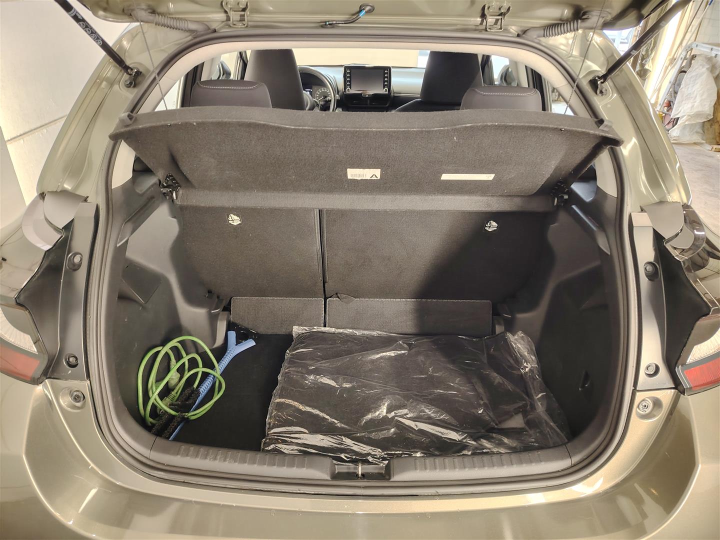TOYOTA YARIS 2021