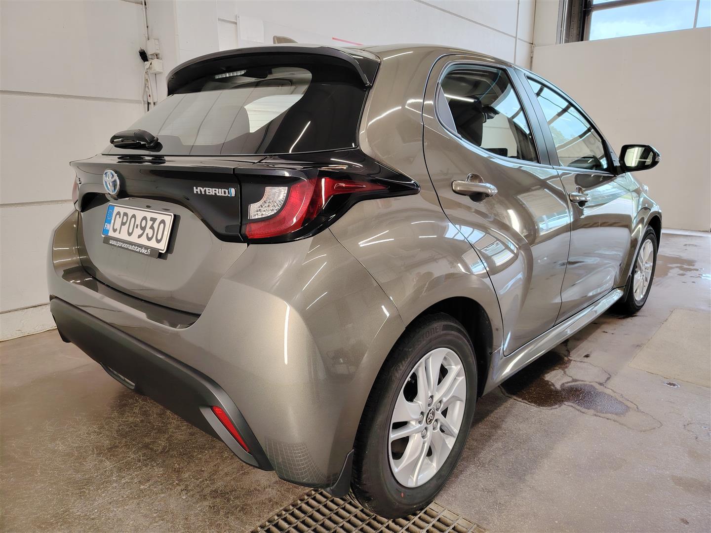 TOYOTA YARIS 2021