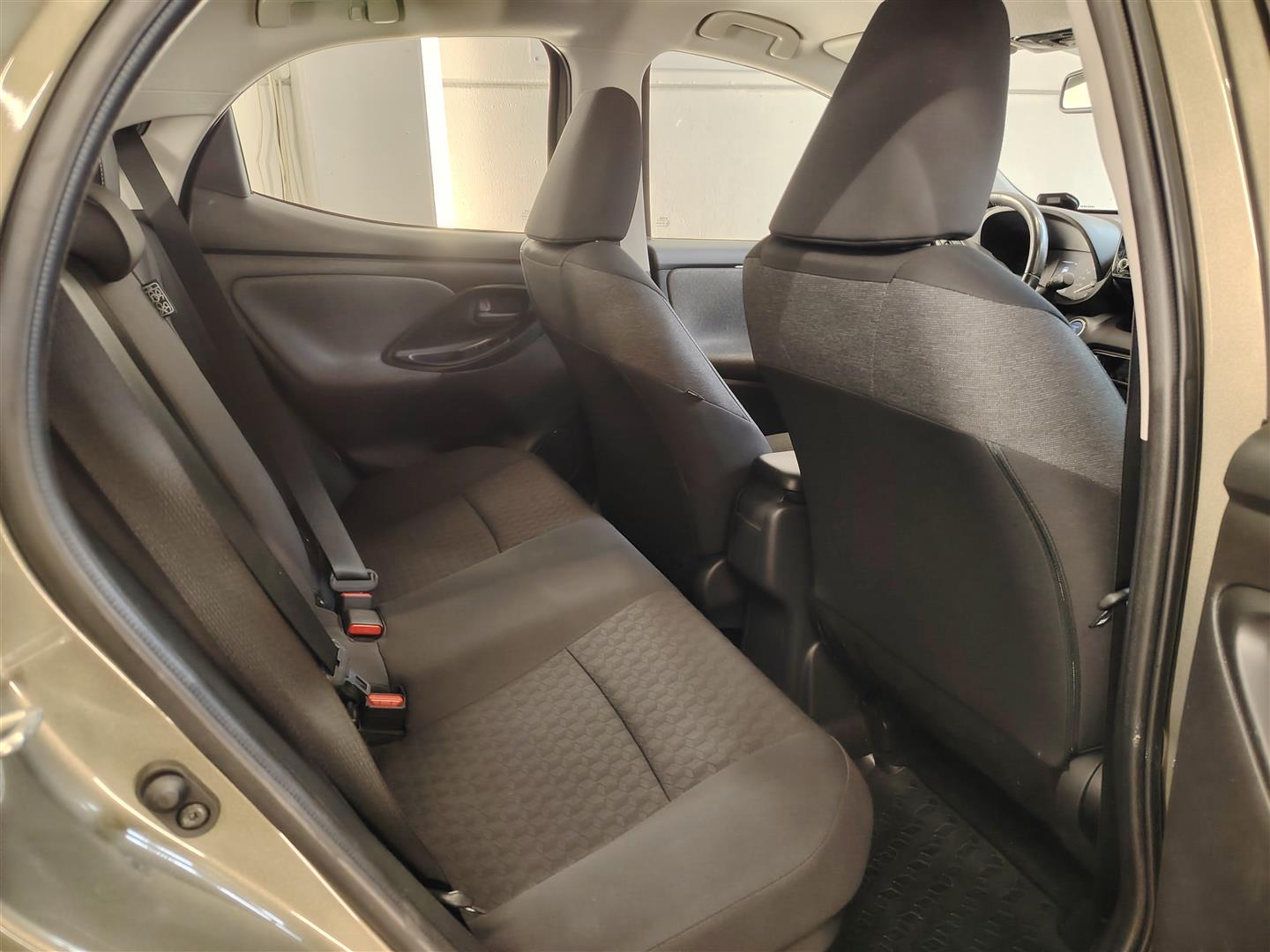 TOYOTA YARIS 2021
