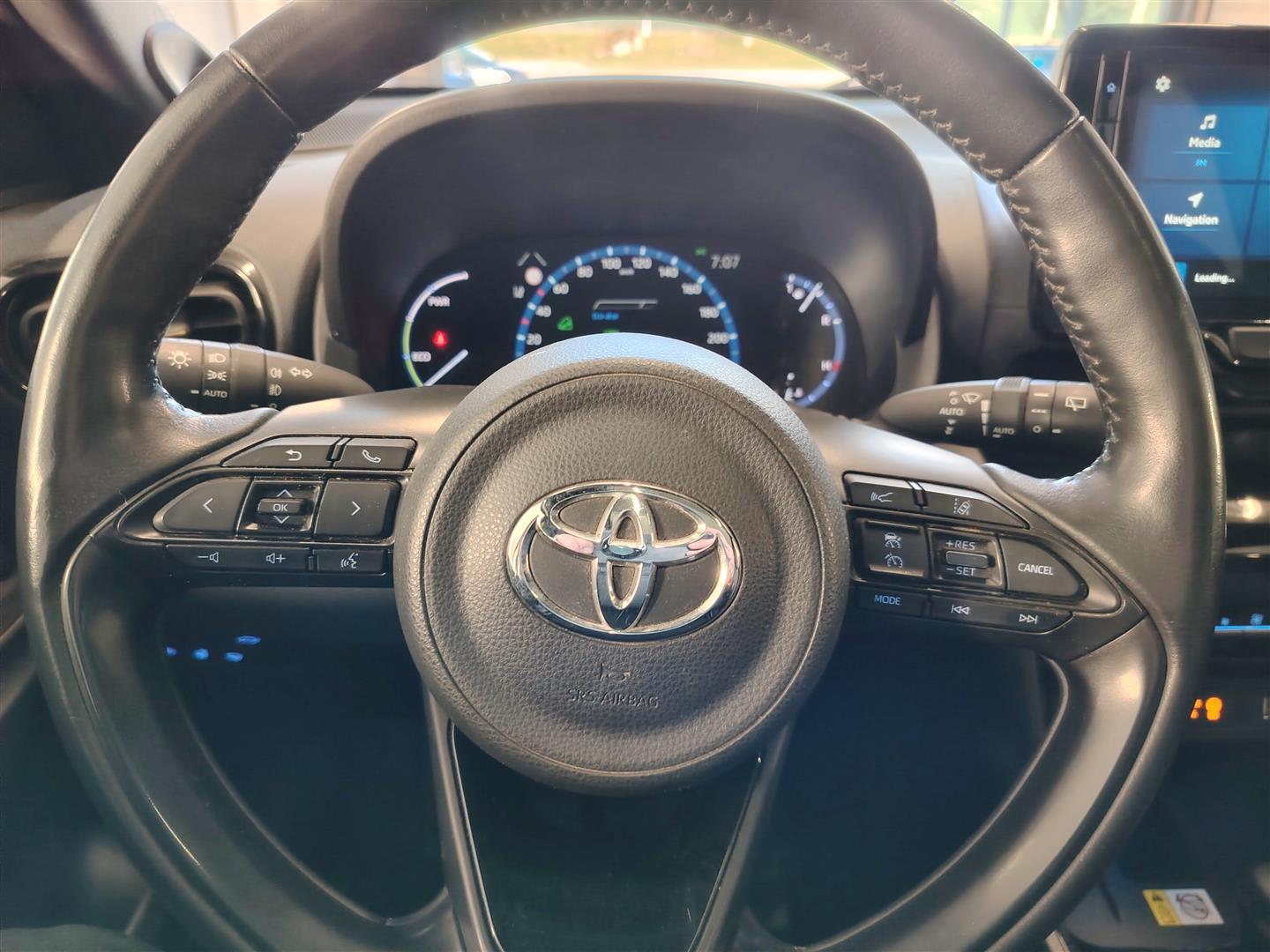 TOYOTA Yaris Cross 2021