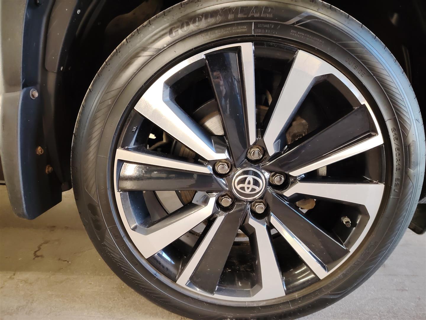 TOYOTA Yaris Cross 2021