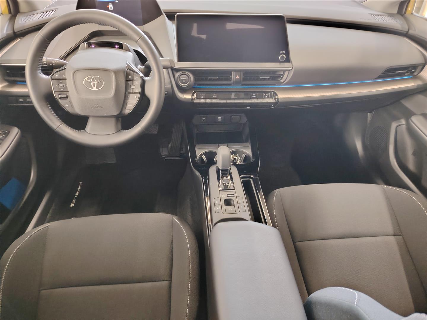 TOYOTA PRIUS PLUG-IN 2023