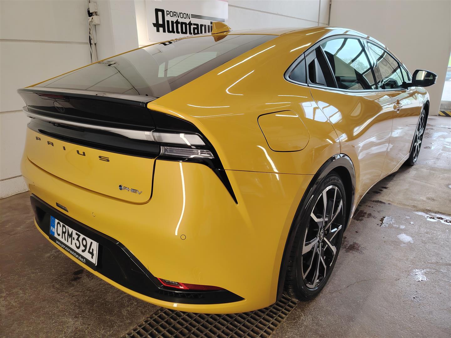 TOYOTA PRIUS PLUG-IN 2023