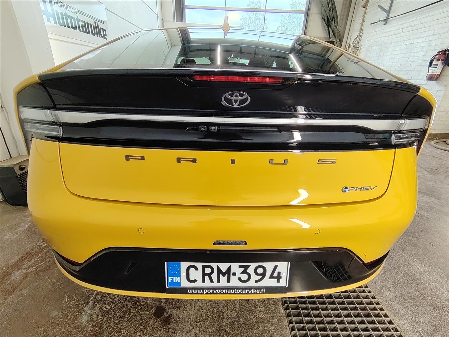 TOYOTA PRIUS PLUG-IN 2023