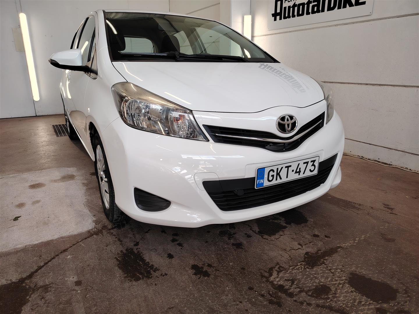 TOYOTA YARIS 2013