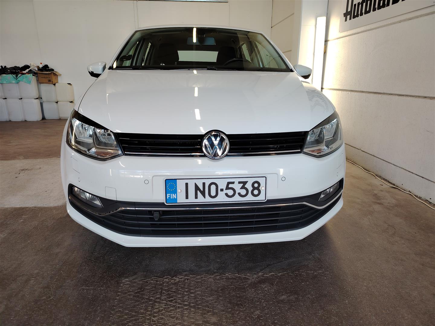 VOLKSWAGEN POLO 2016
