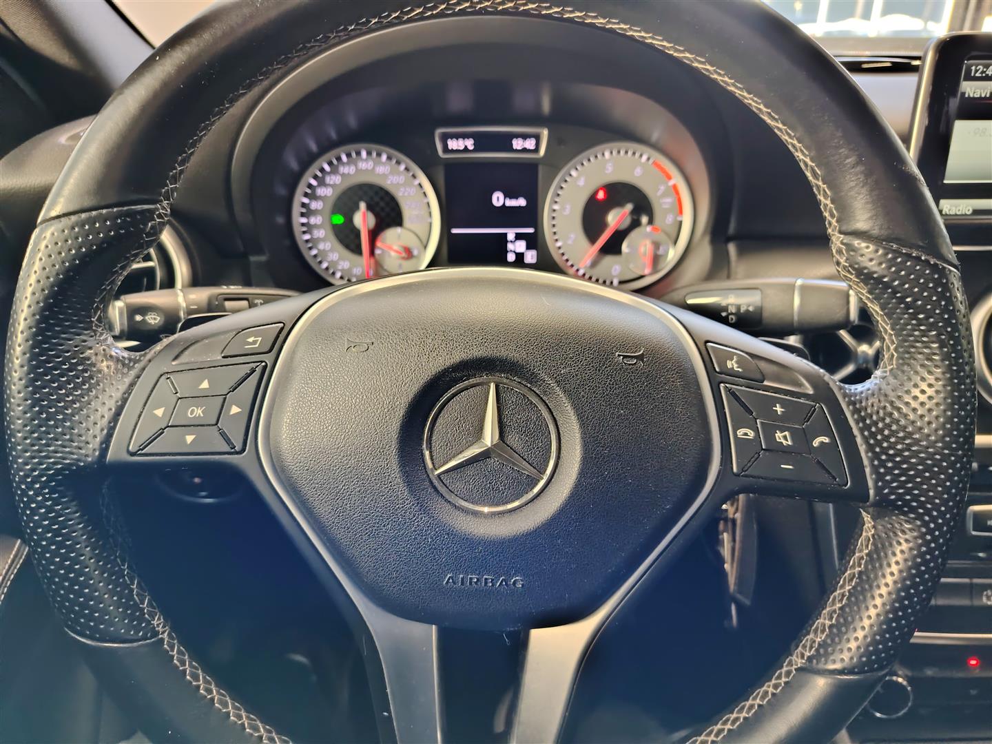 MERCEDES-BENZ A 2013