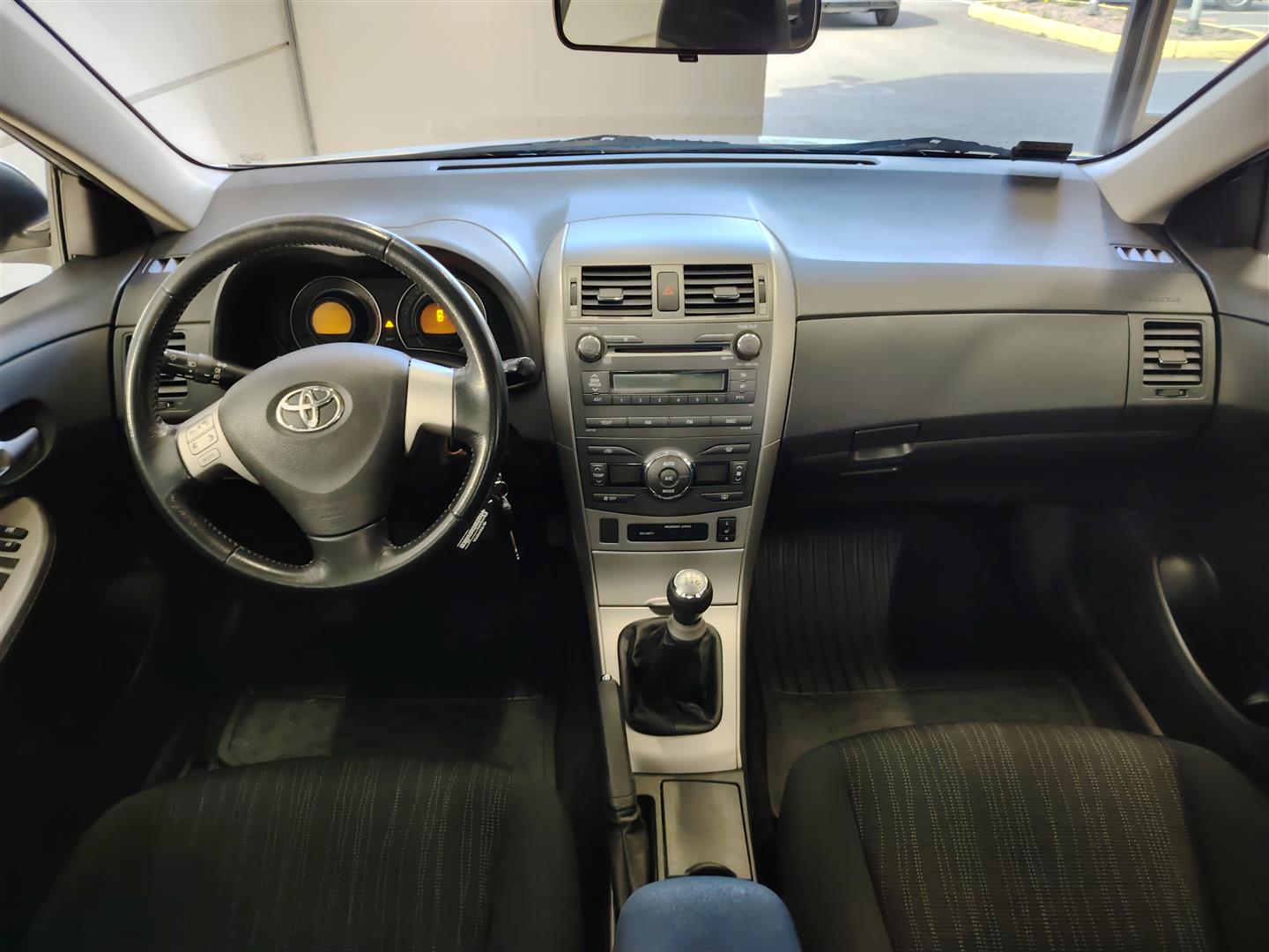 TOYOTA COROLLA 2008