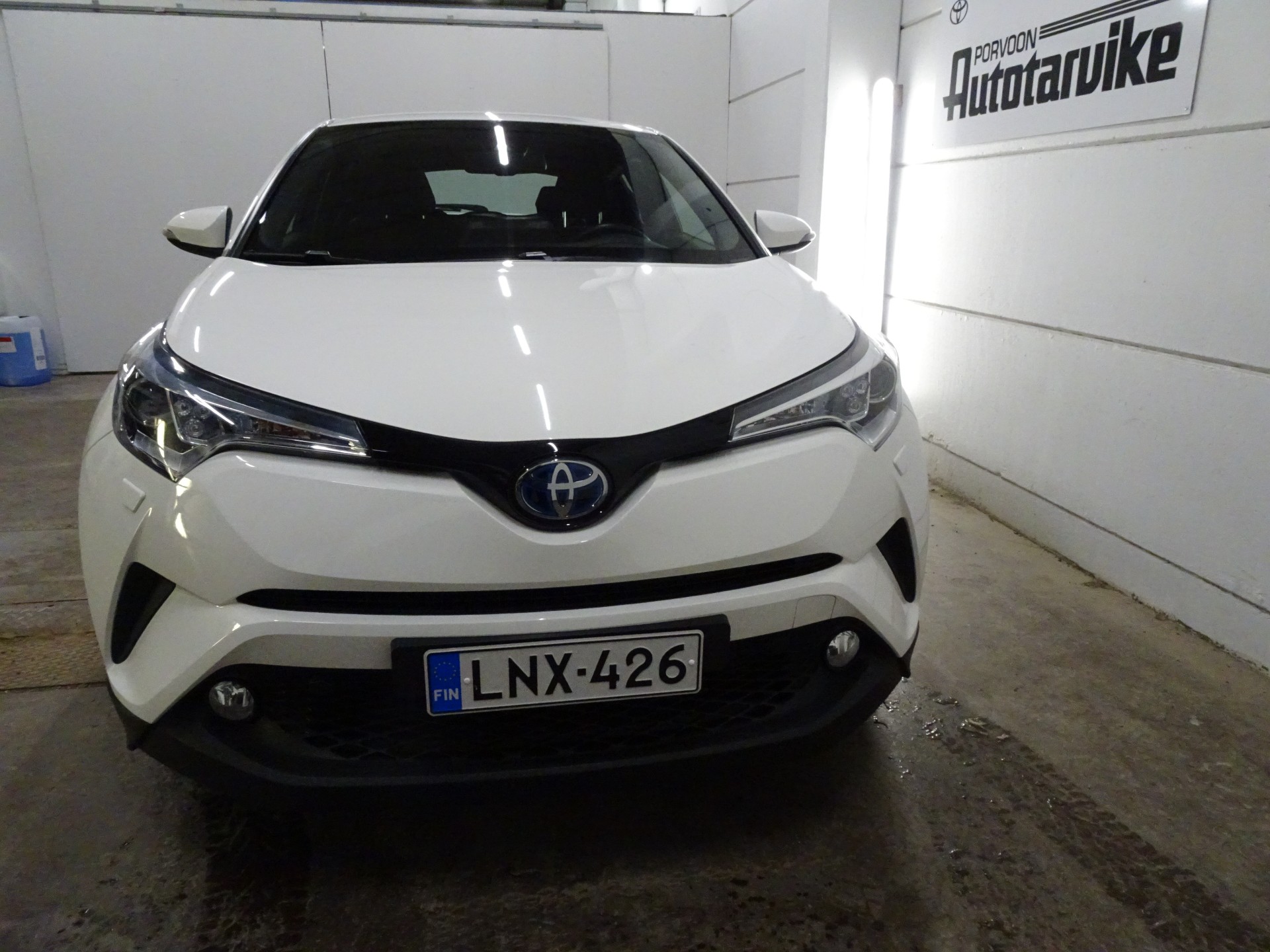 TOYOTA C-HR 2017