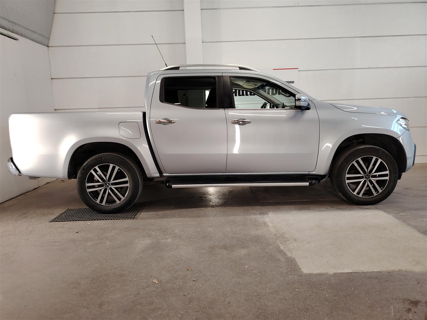 MERCEDES-BENZ X 2018