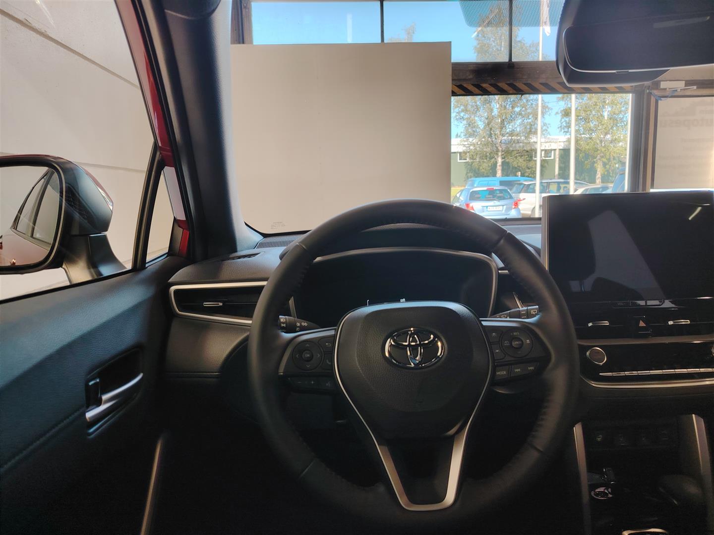 TOYOTA Corolla Cross 2024