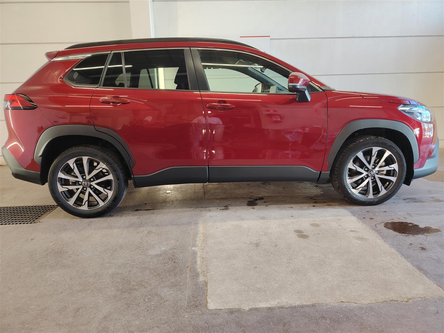 TOYOTA Corolla Cross 2024