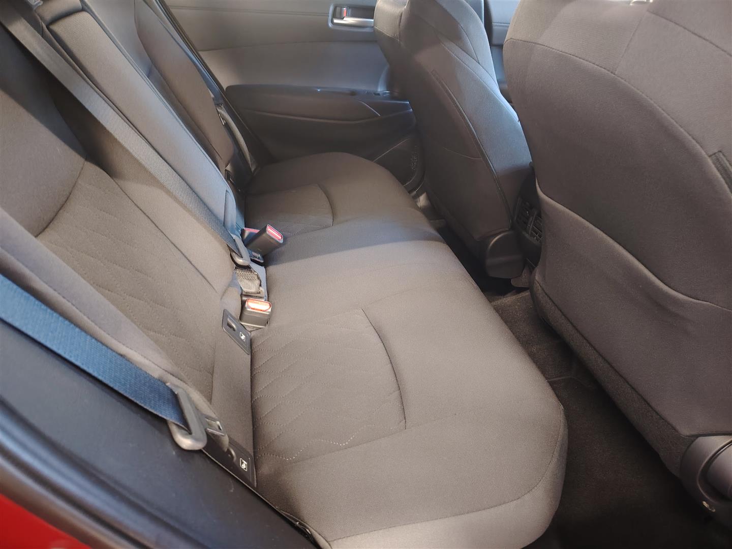 TOYOTA Corolla Cross 2024