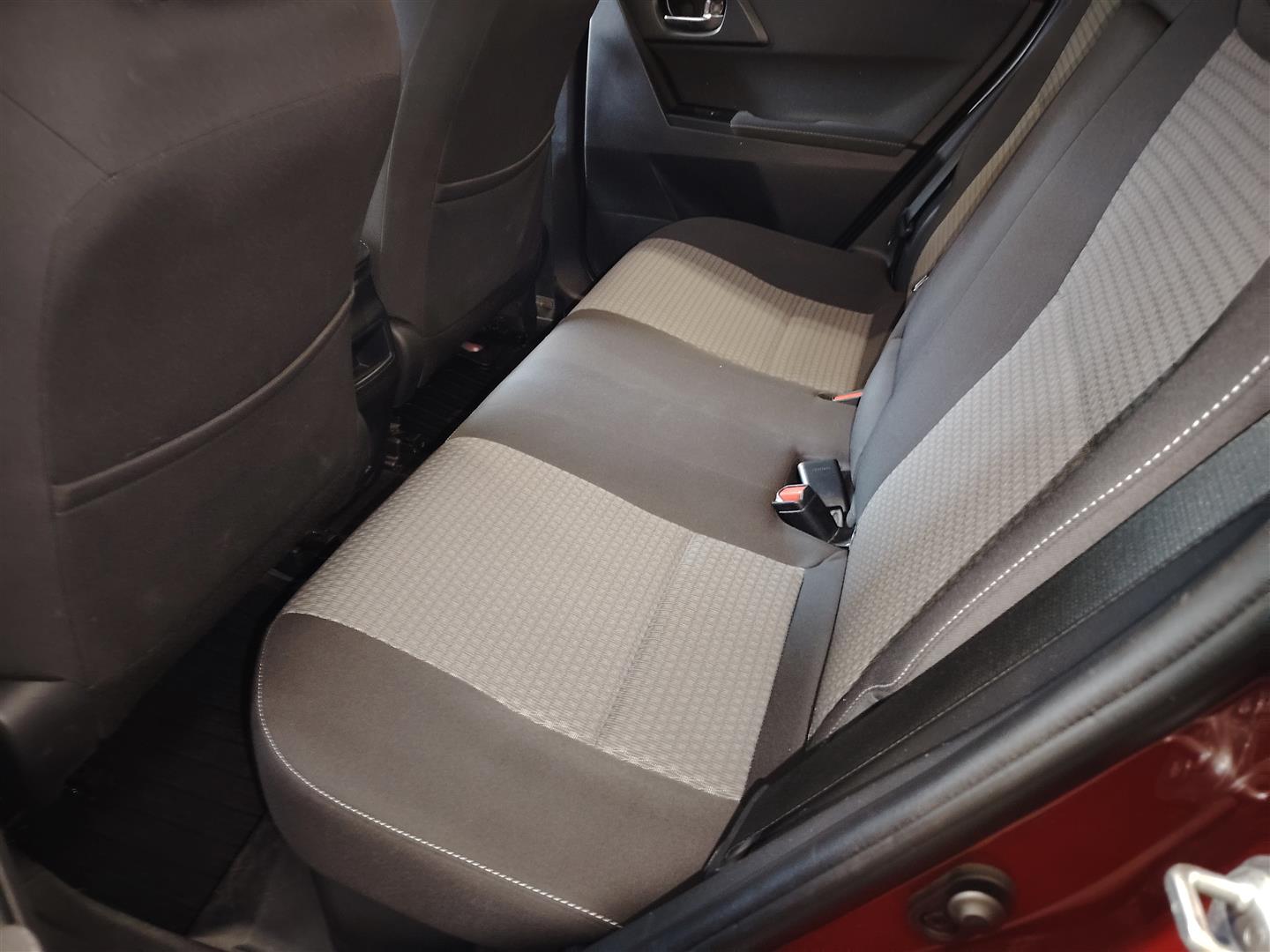 TOYOTA AURIS 2019
