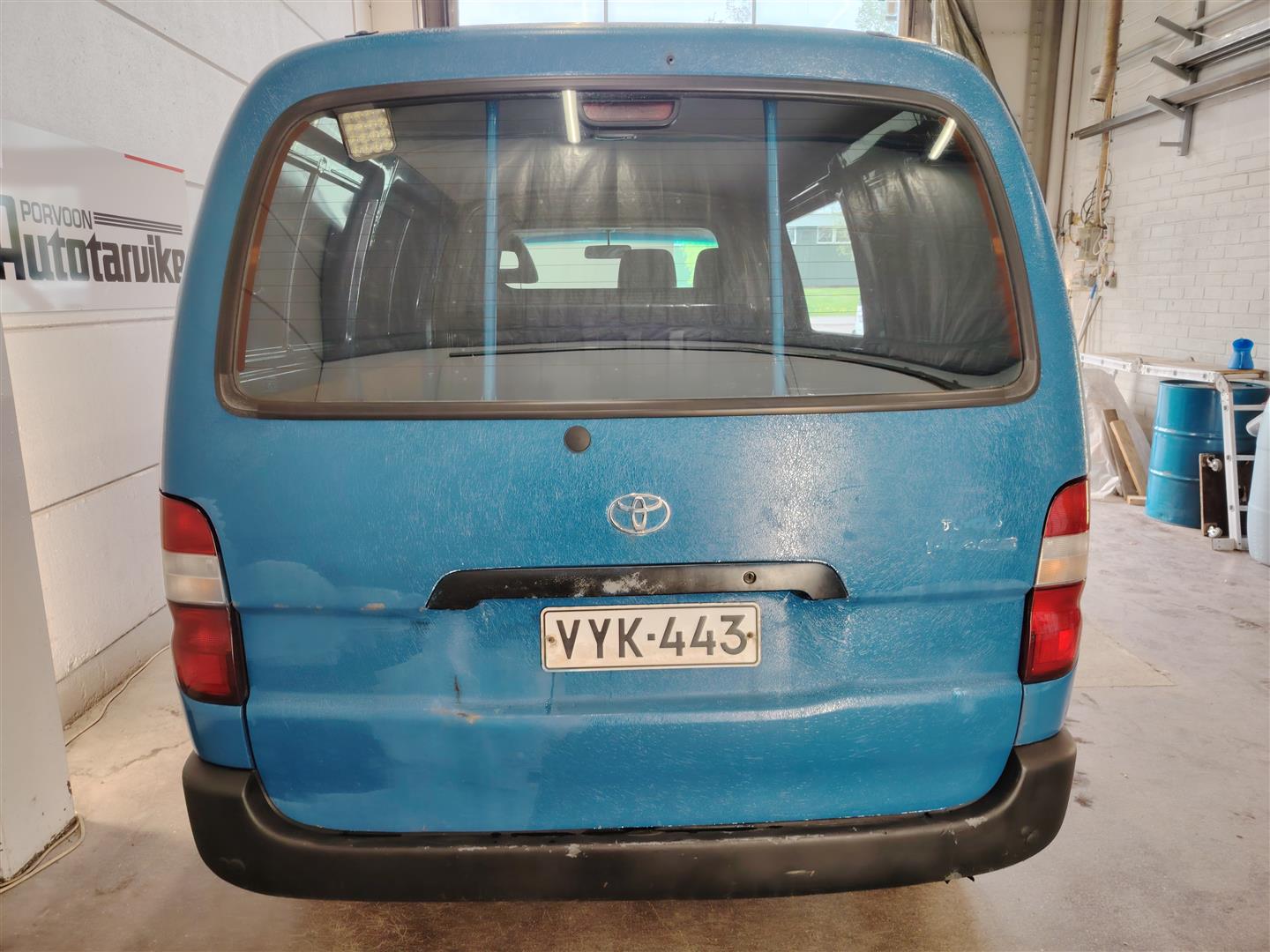 TOYOTA HIACE 2001