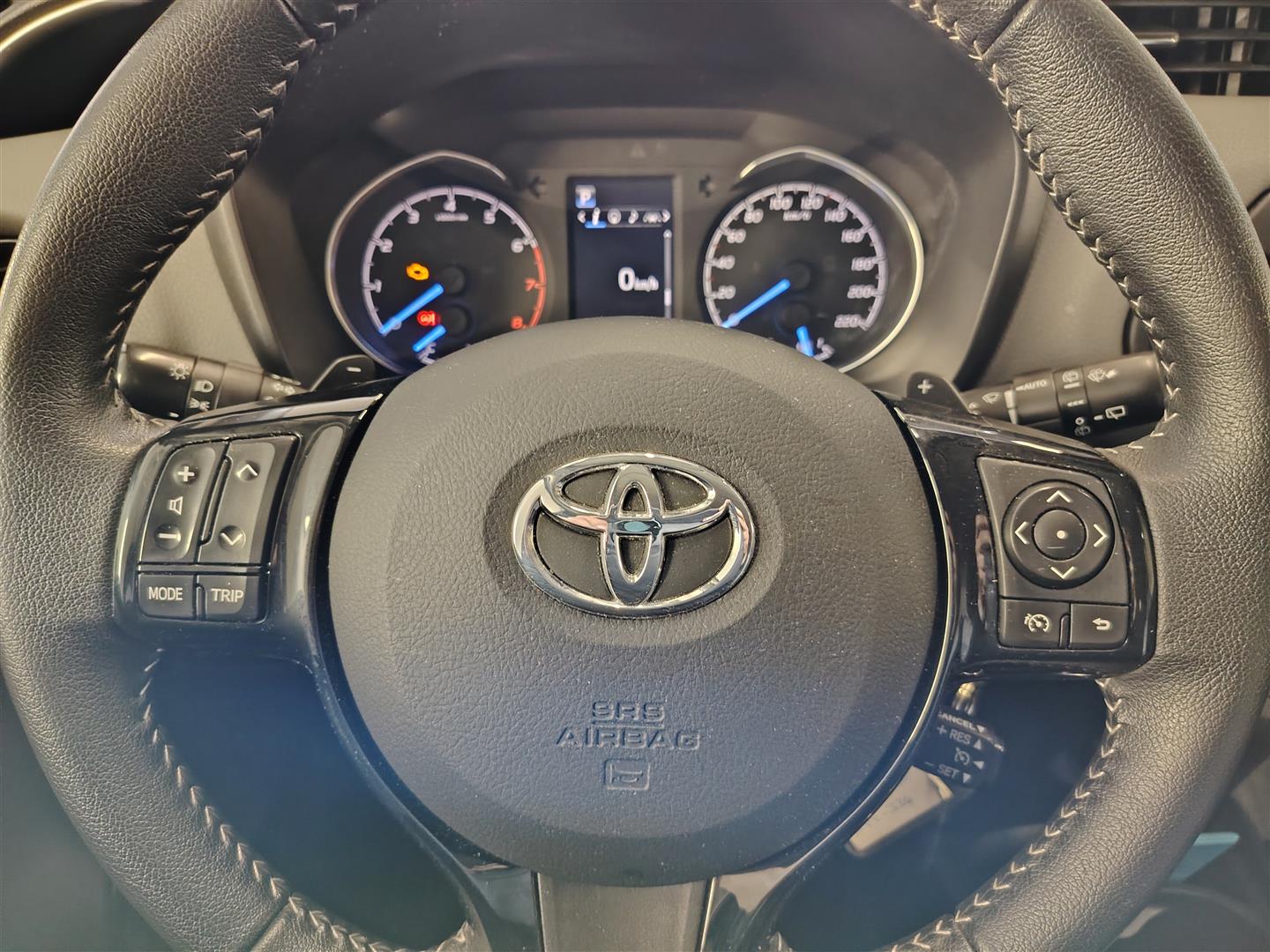 TOYOTA YARIS 2019