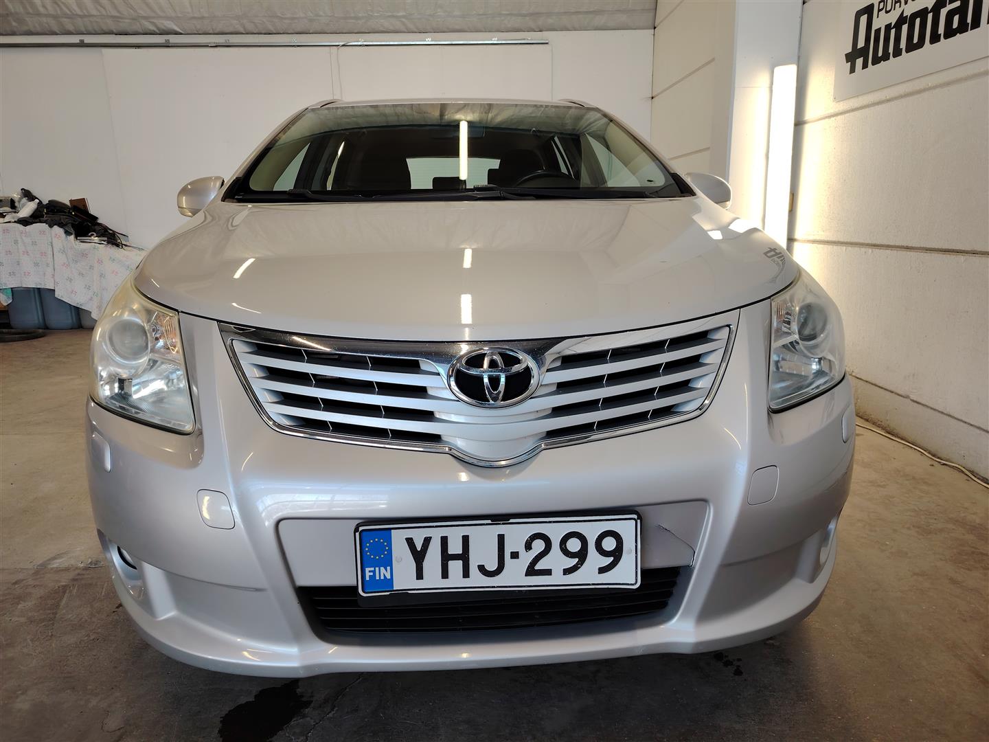 TOYOTA AVENSIS 2009