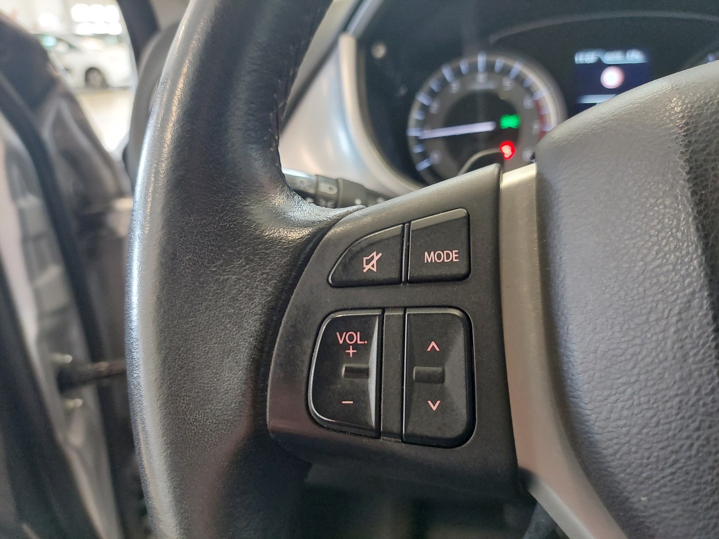 SUZUKI Vitara 18