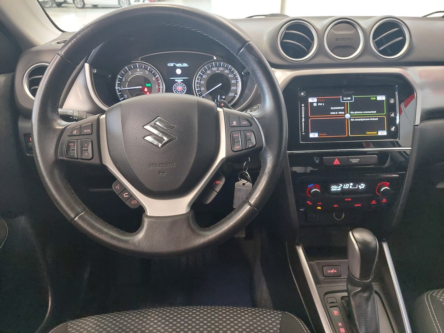 SUZUKI Vitara 8