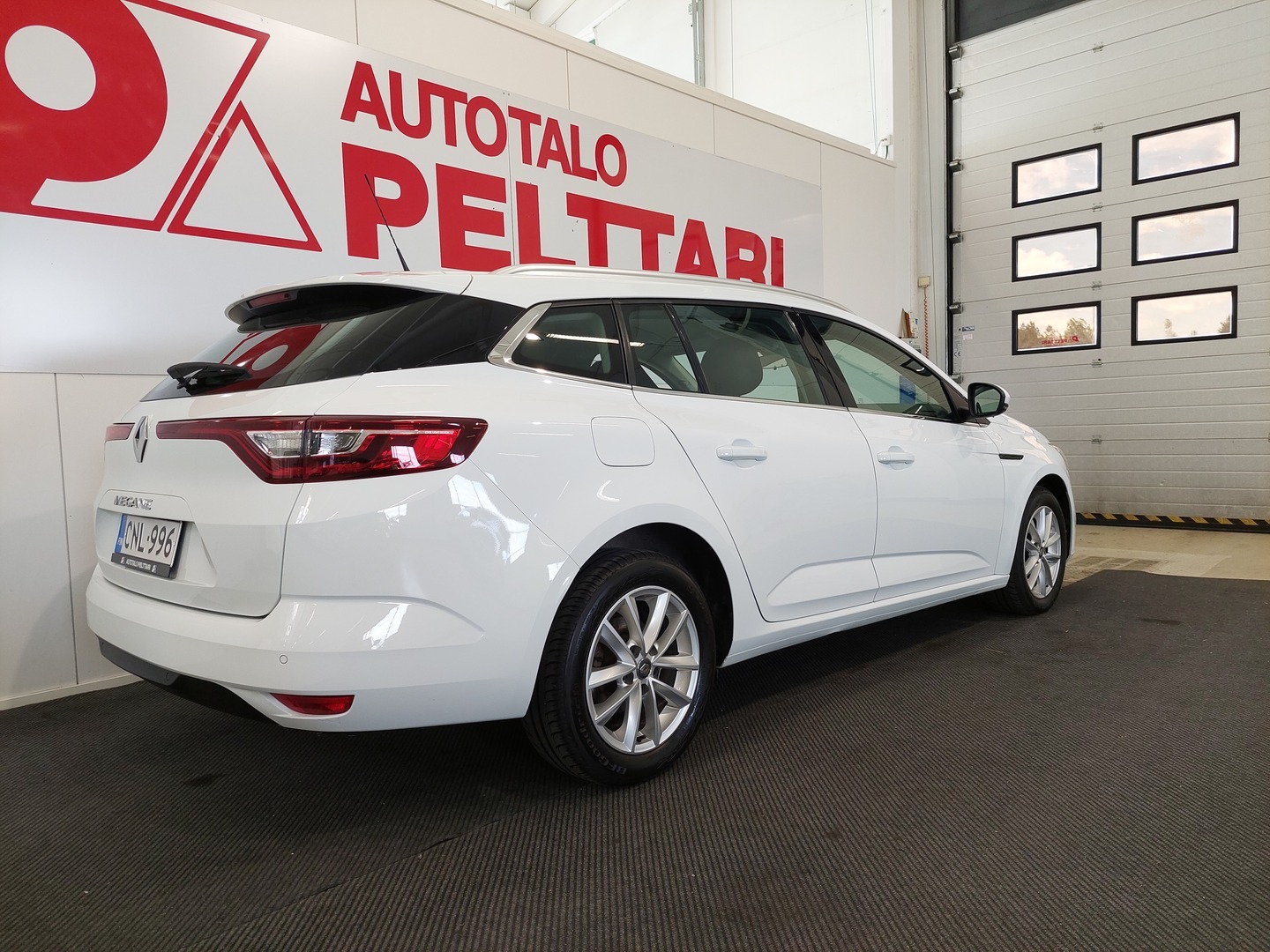 RENAULT Megane 10