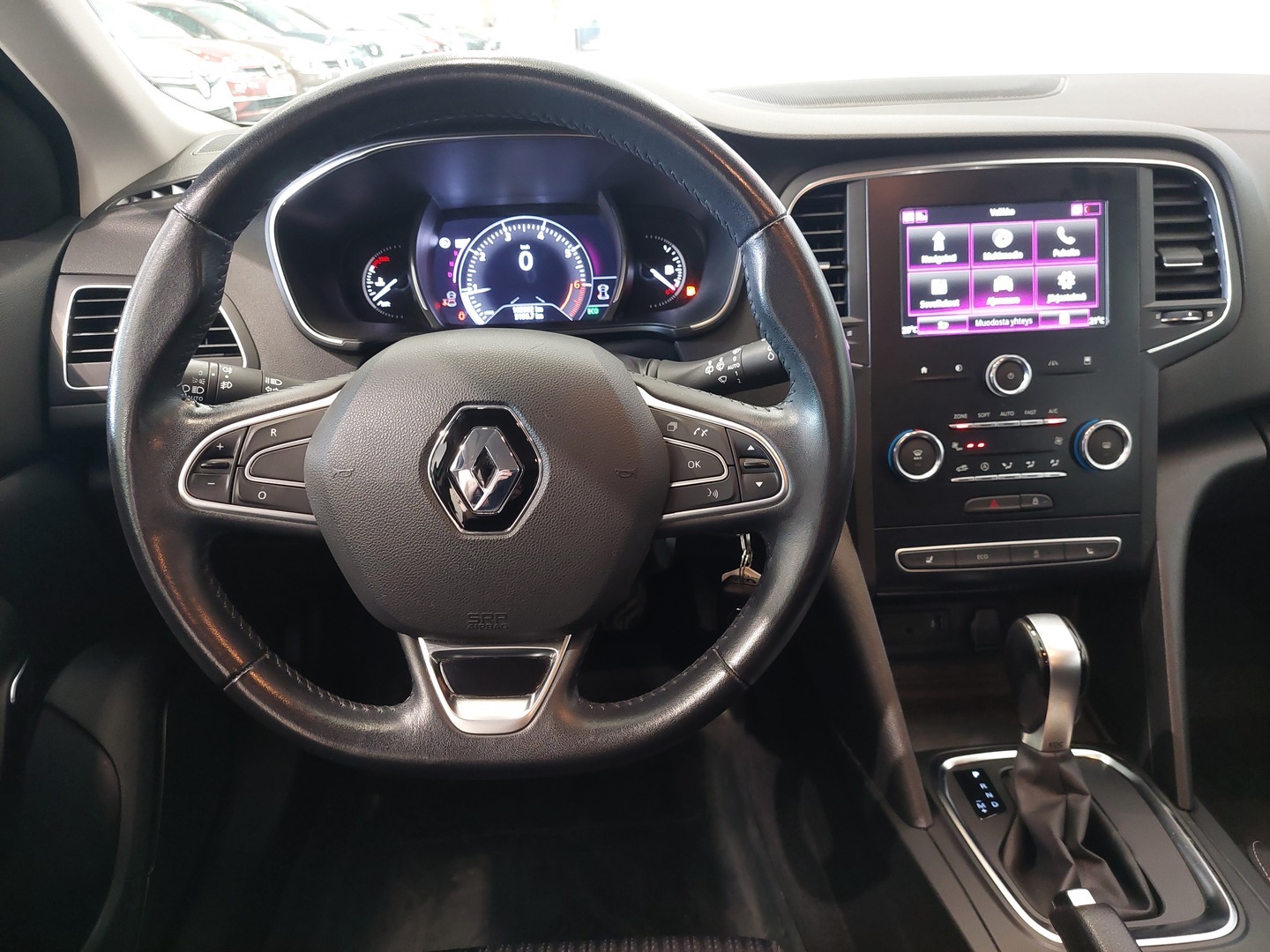 RENAULT Megane 8