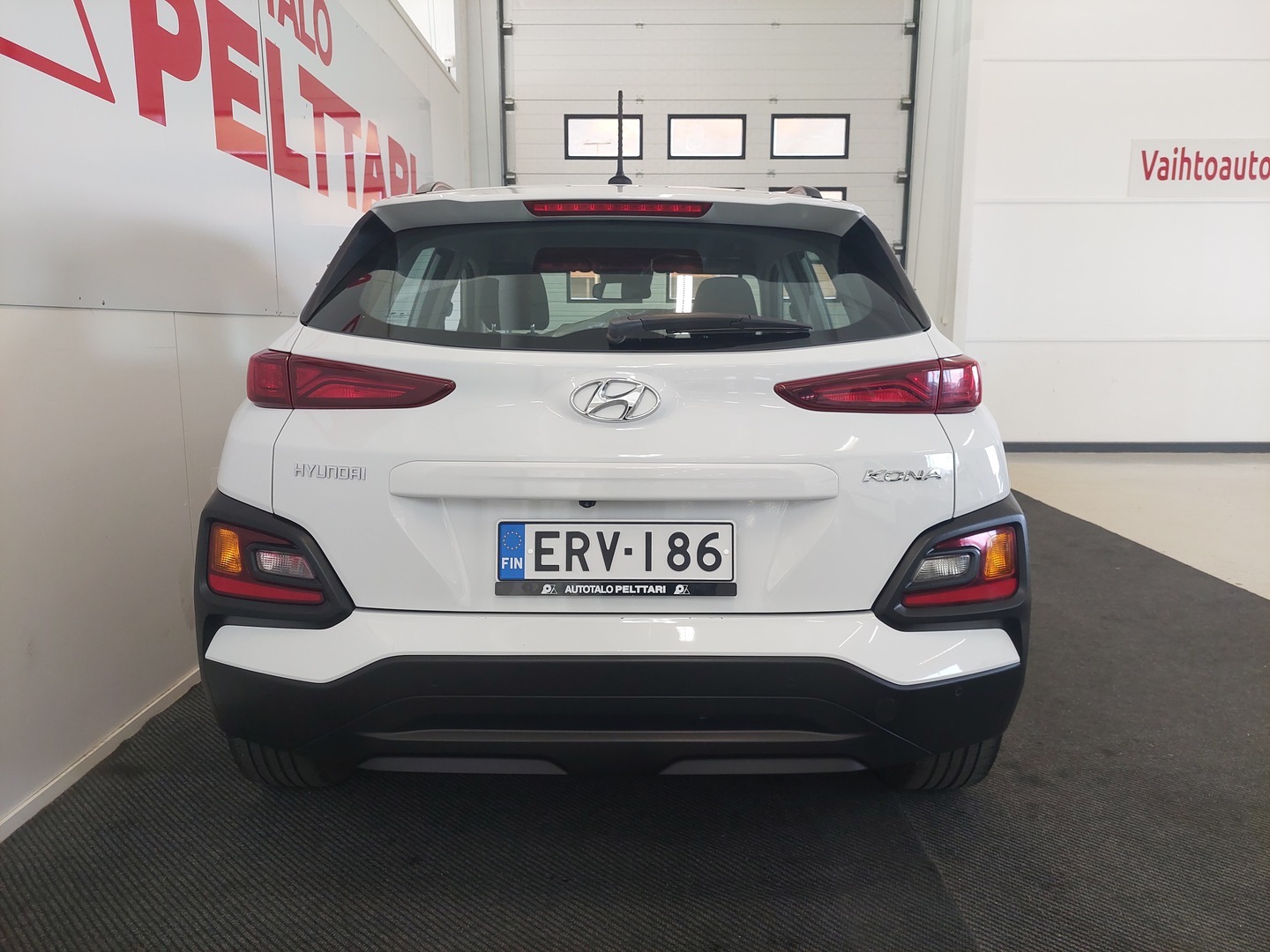 HYUNDAI KONA 8