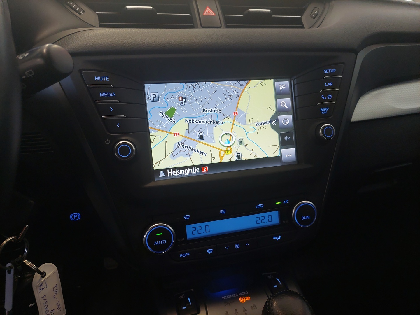 TOYOTA AVENSIS 13