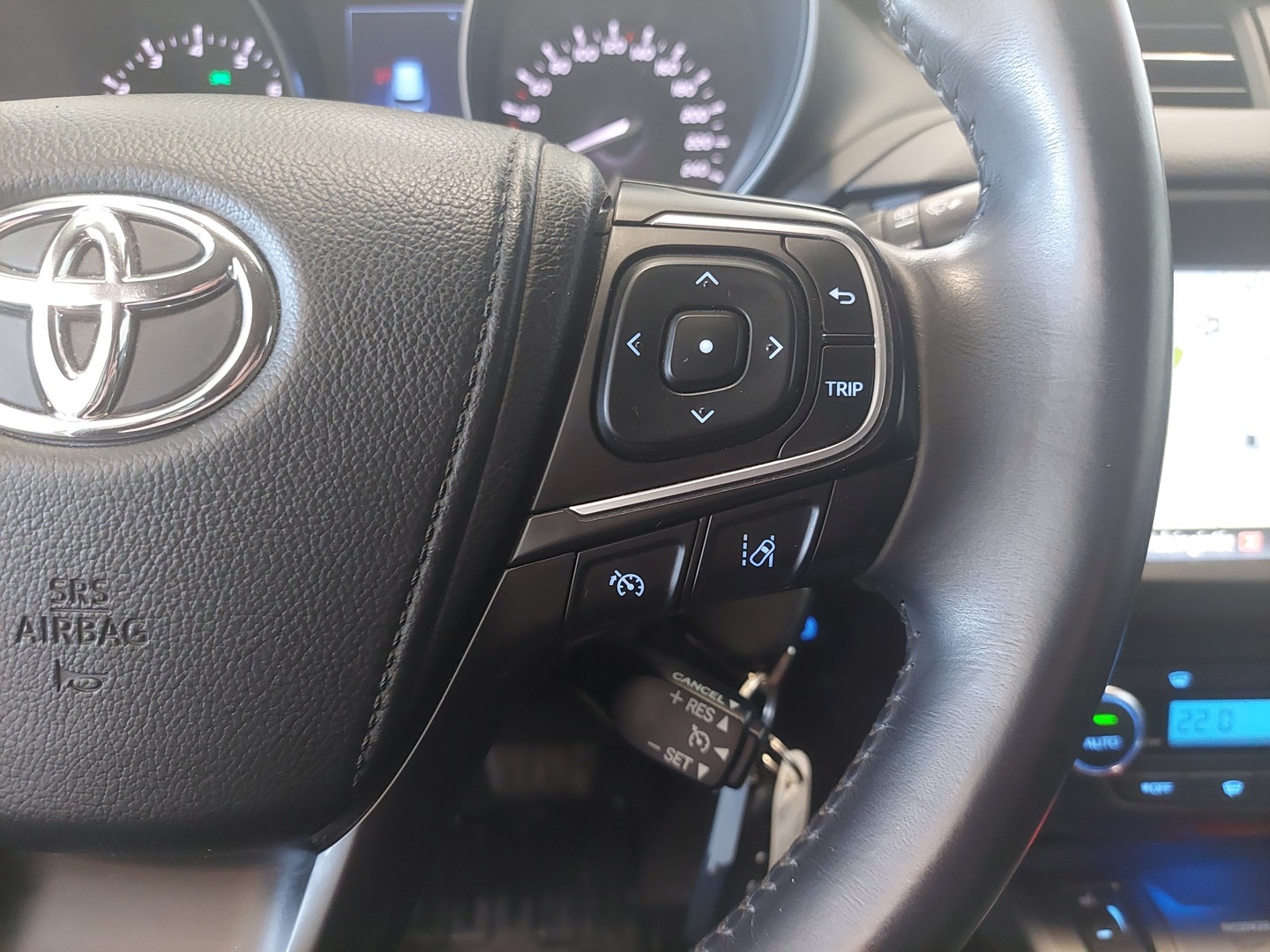 TOYOTA AVENSIS 22