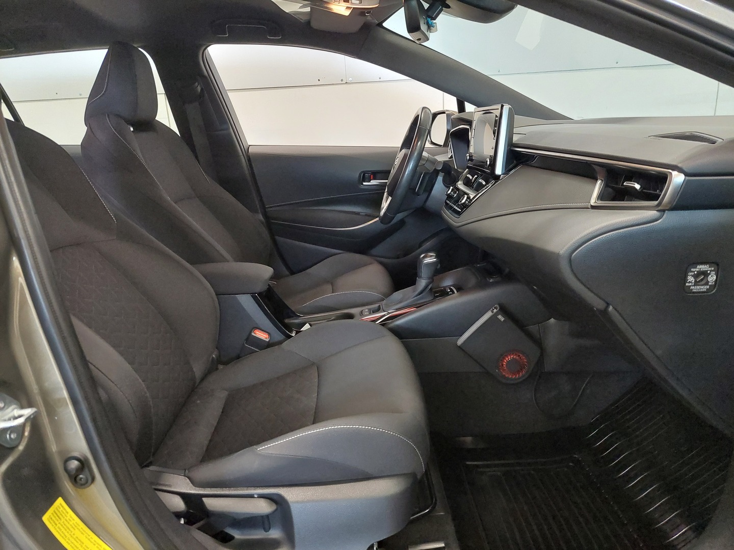TOYOTA Corolla 3