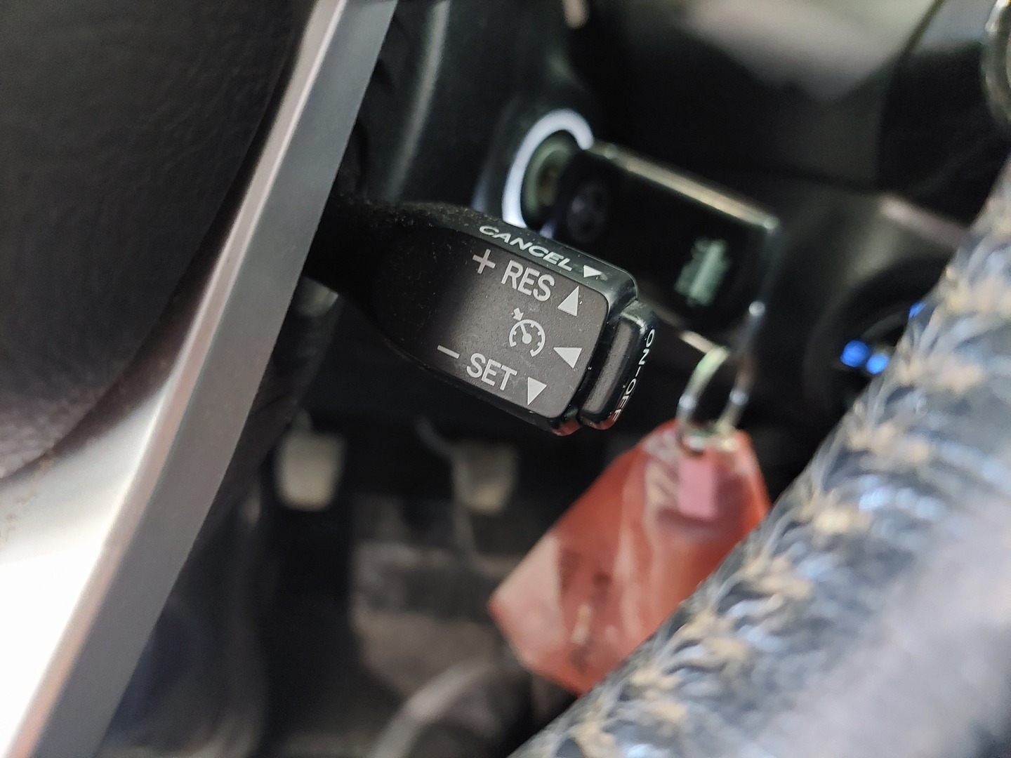 TOYOTA HILUX 13