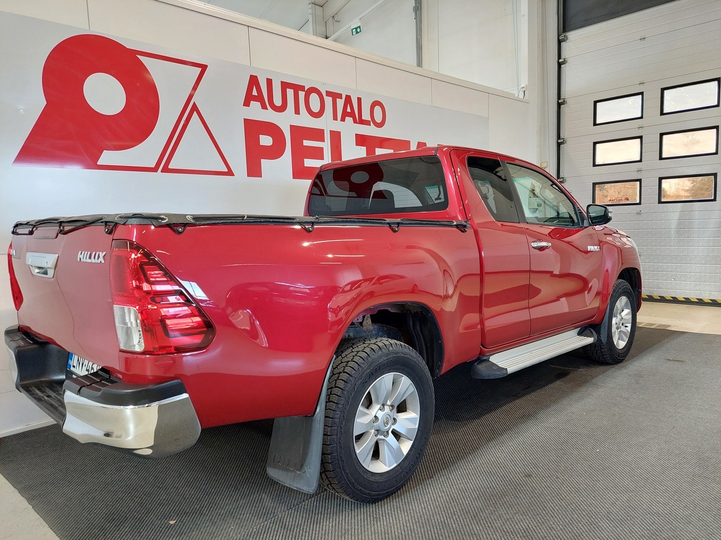 TOYOTA HILUX 5