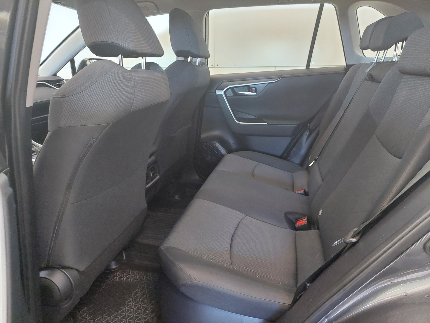 TOYOTA RAV4 10