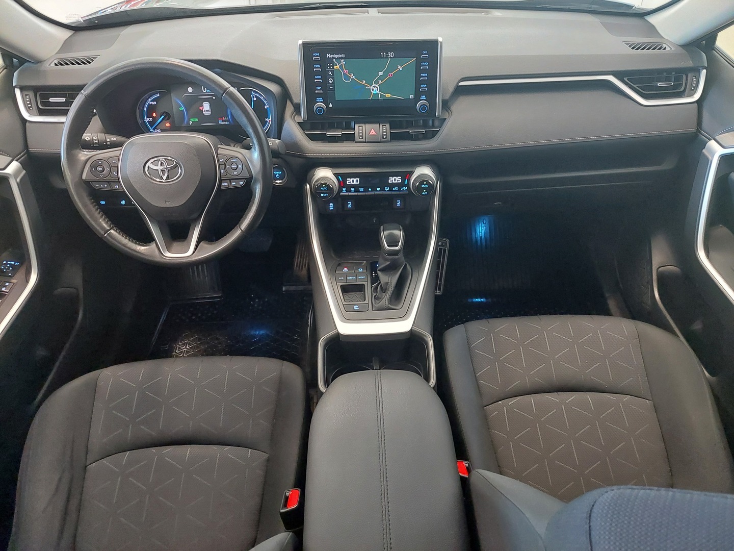 TOYOTA RAV4 11