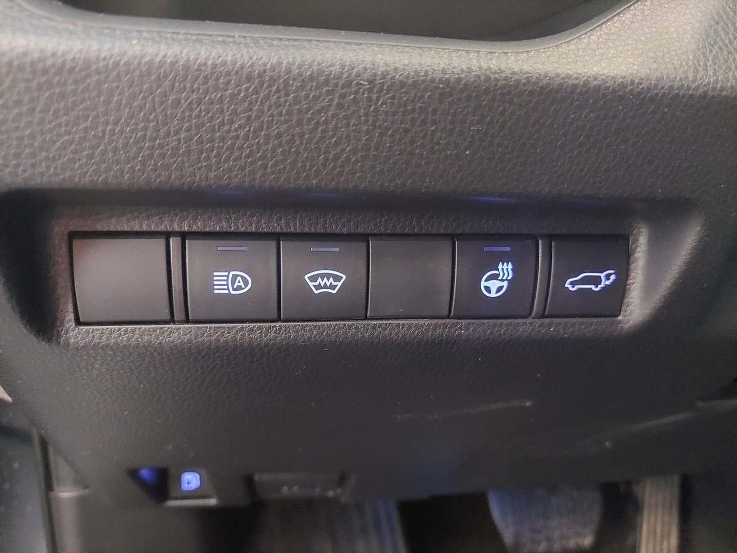 TOYOTA RAV4 25