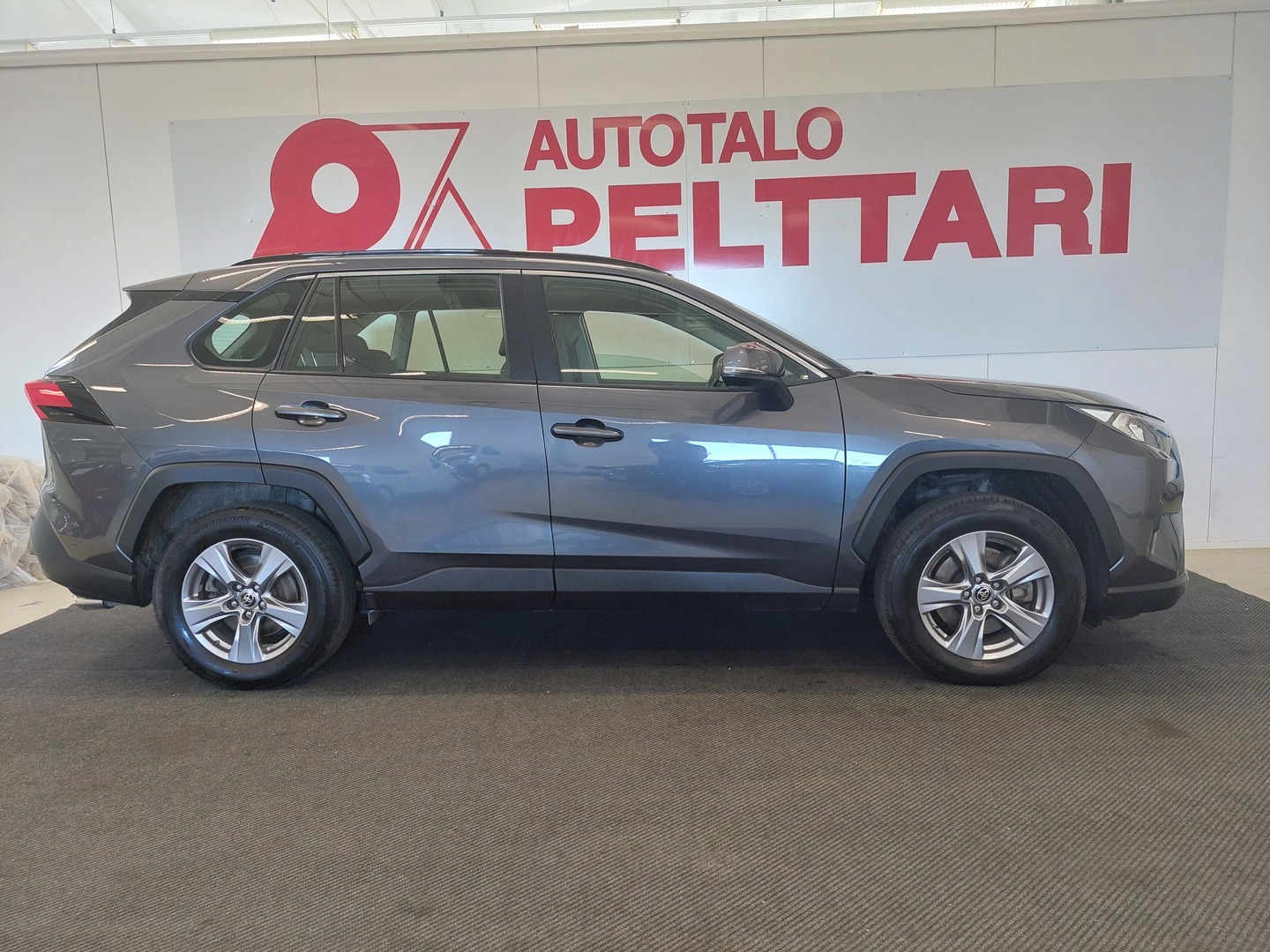 TOYOTA RAV4 6