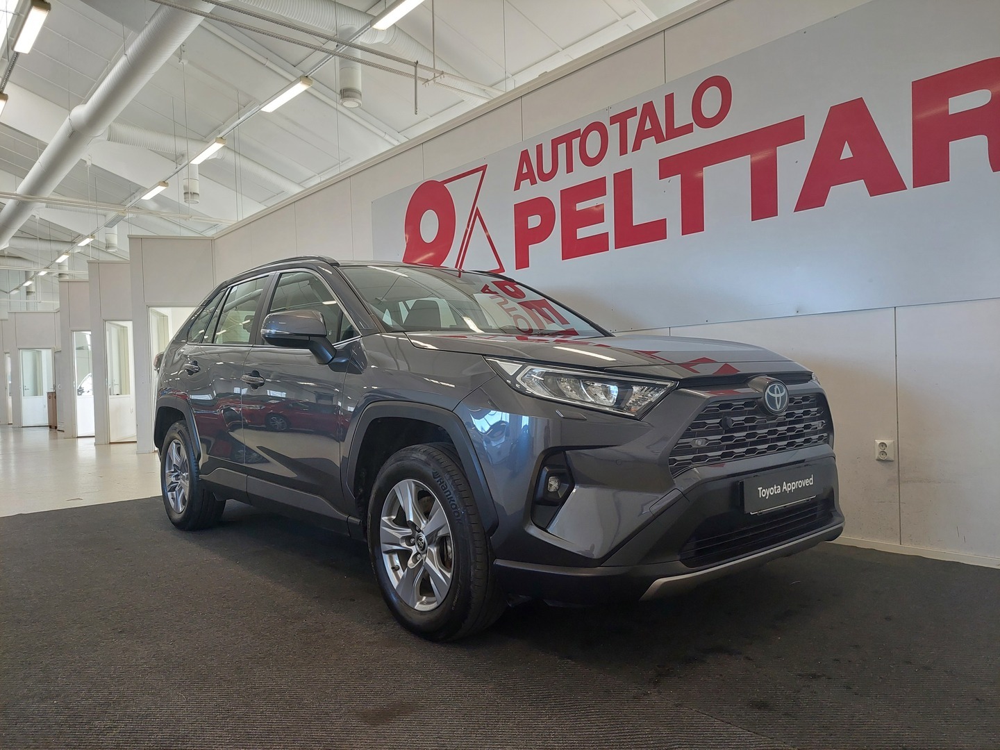 TOYOTA RAV4 7