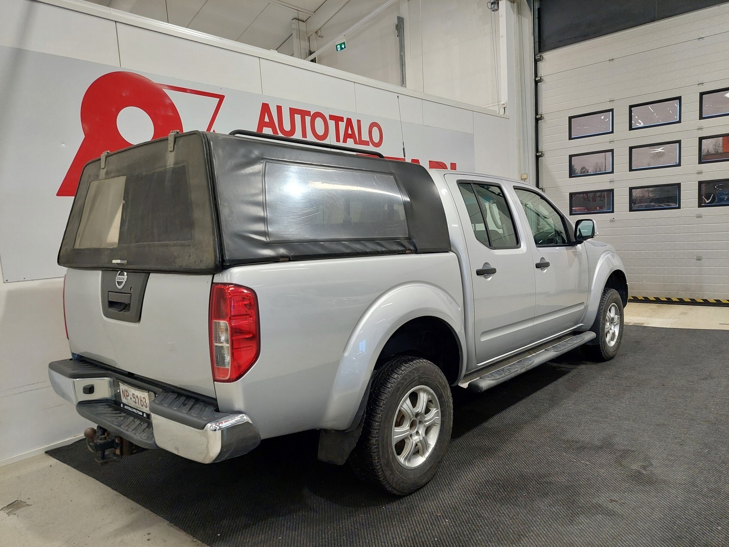 NISSAN Navara 12