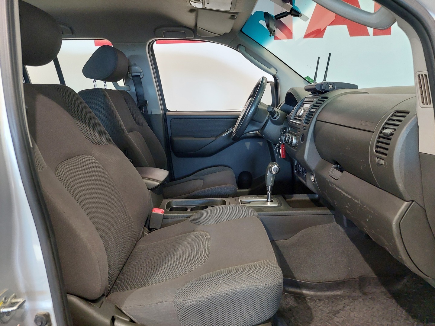 NISSAN Navara 7