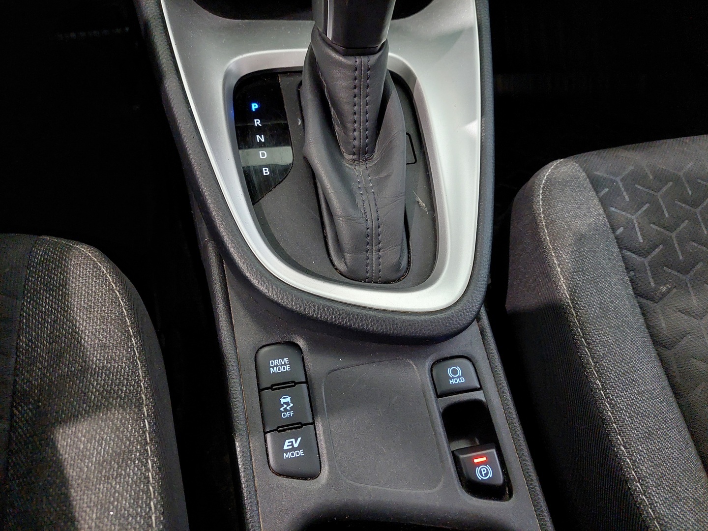 TOYOTA Yaris Cross 20