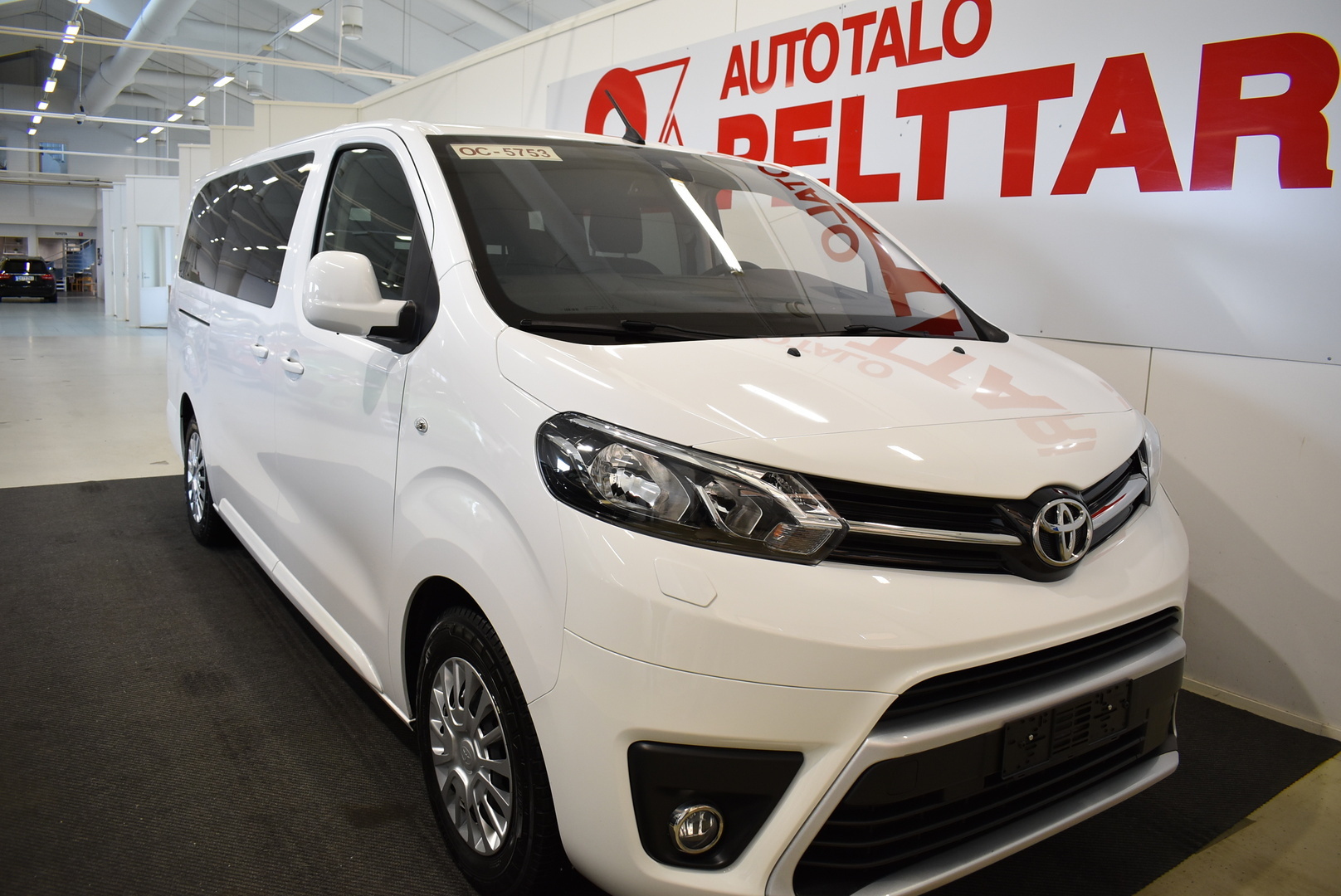 TOYOTA Proace Verso 6
