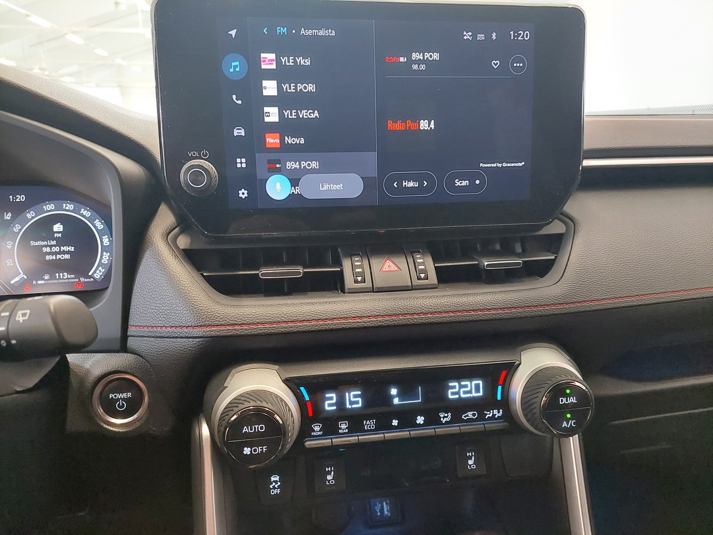 TOYOTA RAV4 Plug-in 10