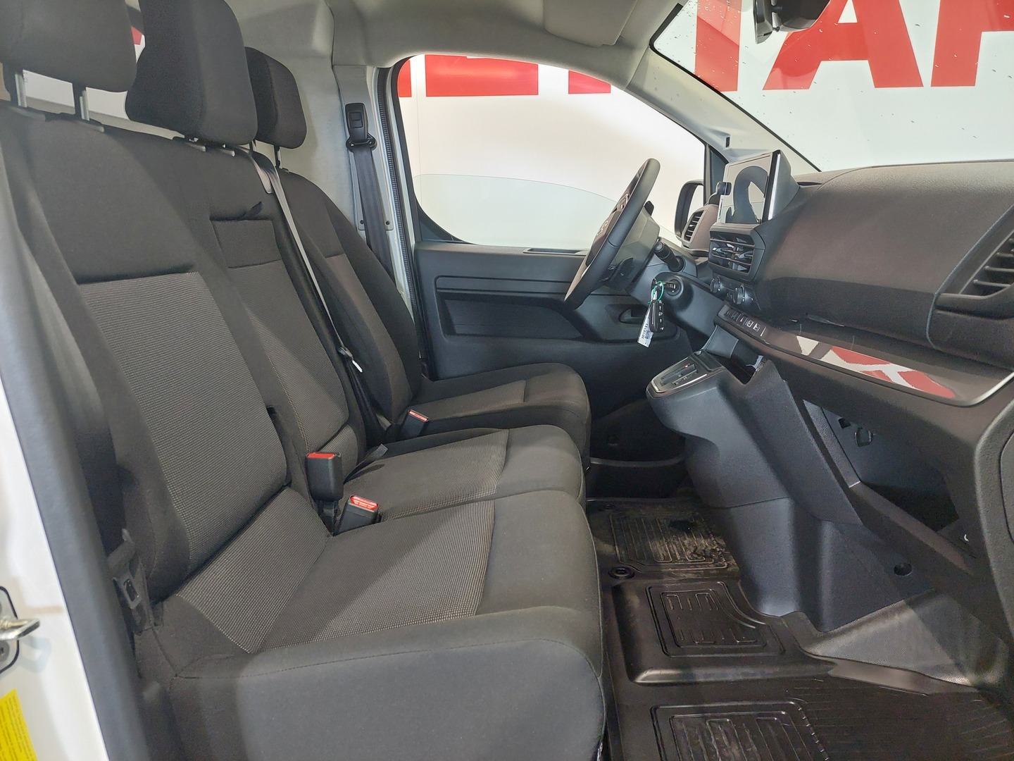 TOYOTA PROACE 12